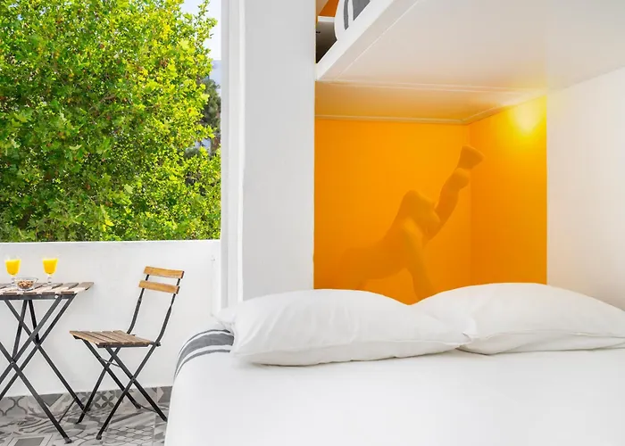 Warm Yellow Albufeira