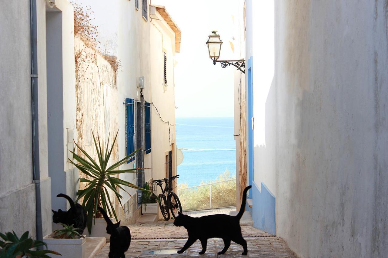 Warm Yellow Appartamento Albufeira